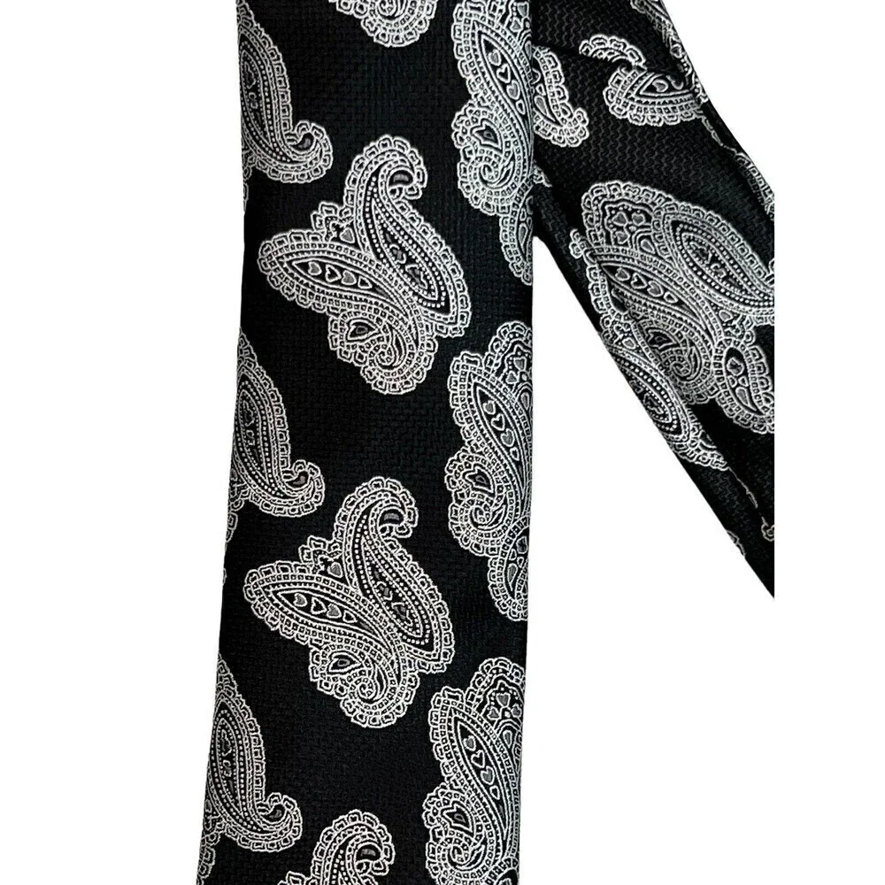 NWOT Ivy Crew Dress Shirt Tie Paisley Black White Length 58